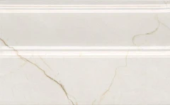 Плинтус Kerama Marazzi Театро FMB022R 15*25 бежевый светлый глянцевый обрезной